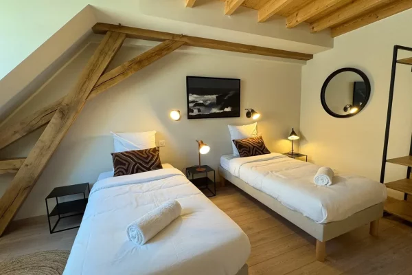 2-Chipigan - Duplex pour 11 personnes - chambre avec 2 lits simples